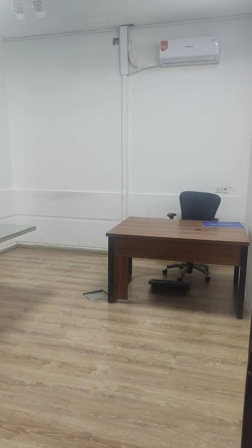 اتاق برای کلاس و جلسه/ ۲۵ متری / ساعتی، روزانه|اجارهٔ کوتاه‌مدت دفتر کار و فضای آموزشی|تهران, نیروی هوایی (پیروزی)|دیوار