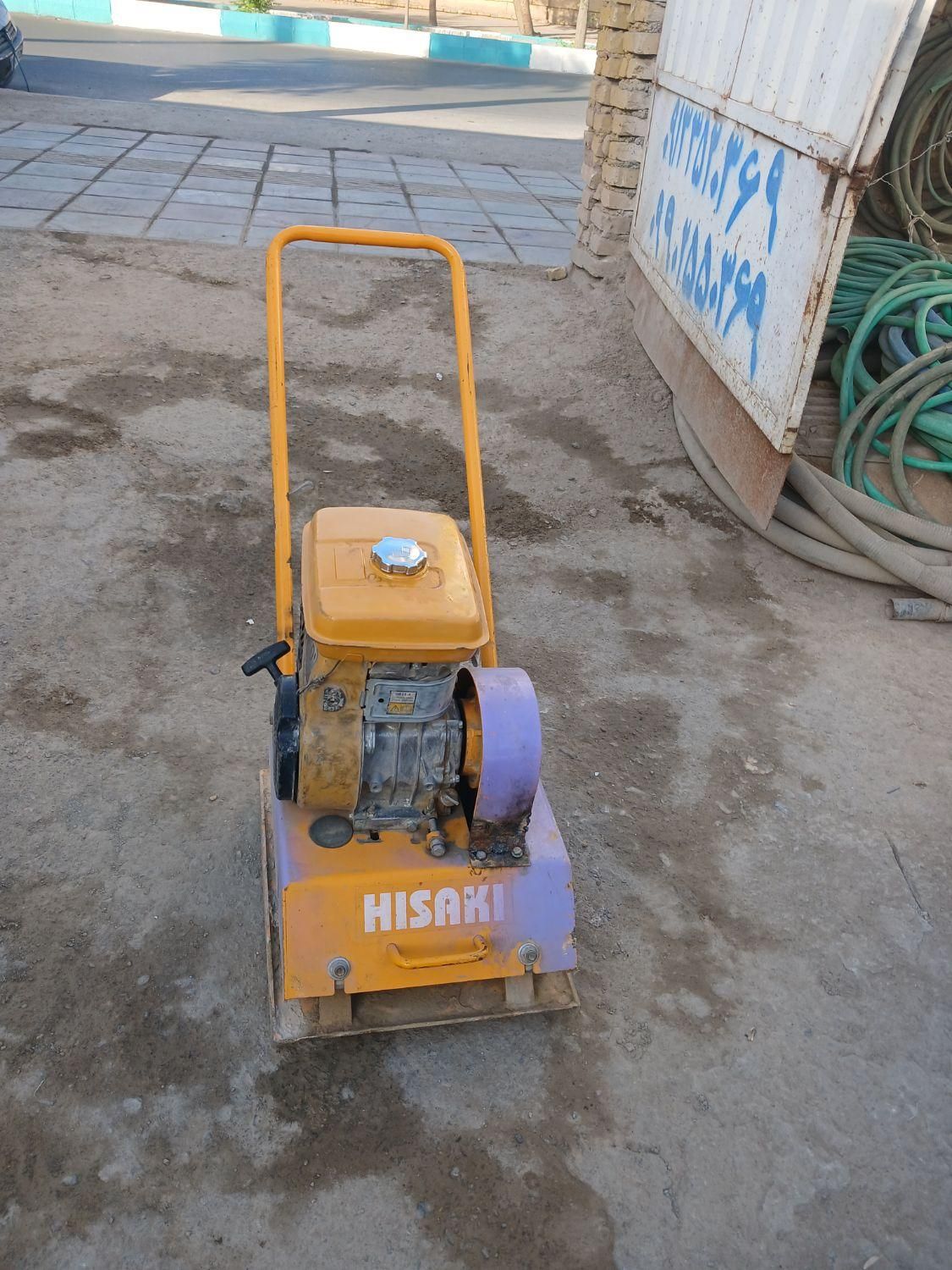 بالابر خاموت زن سیمان پاش چهارپایه فرغون بیل|مصالح و تجهیزات ساختمان|یزد, |دیوار