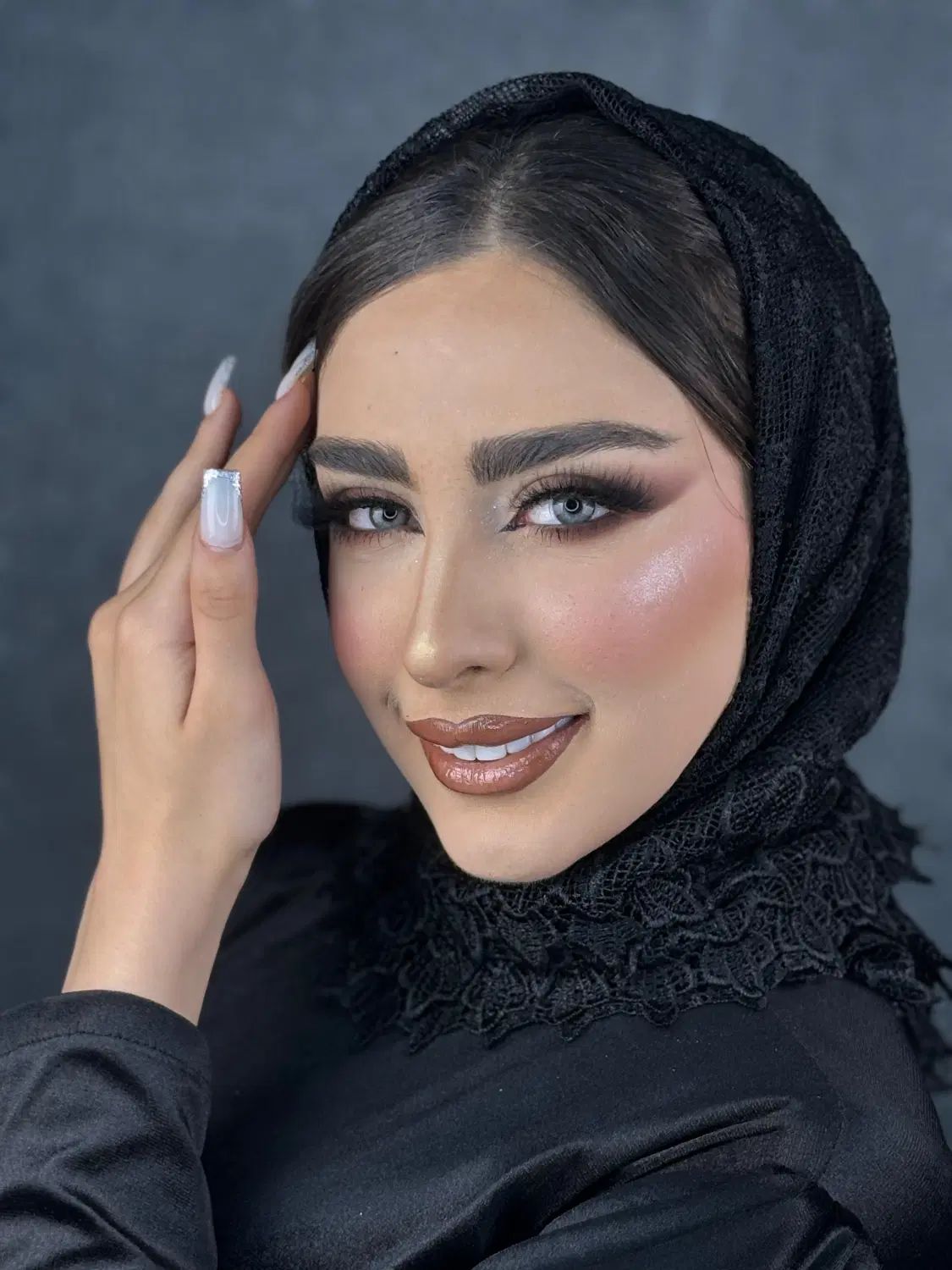 میکاپ وشنیون|خدمات آرایشگری و زیبایی|کرج, حصارک پایین|دیوار