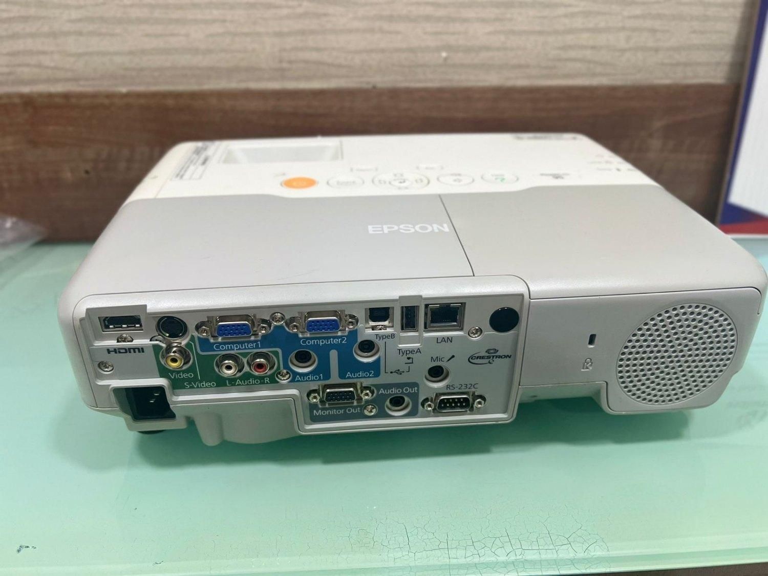 ویدئو پروژکتور اپسون POWERLITE 93|تلویزیون و پروژکتور|مشهد, هنرستان|دیوار