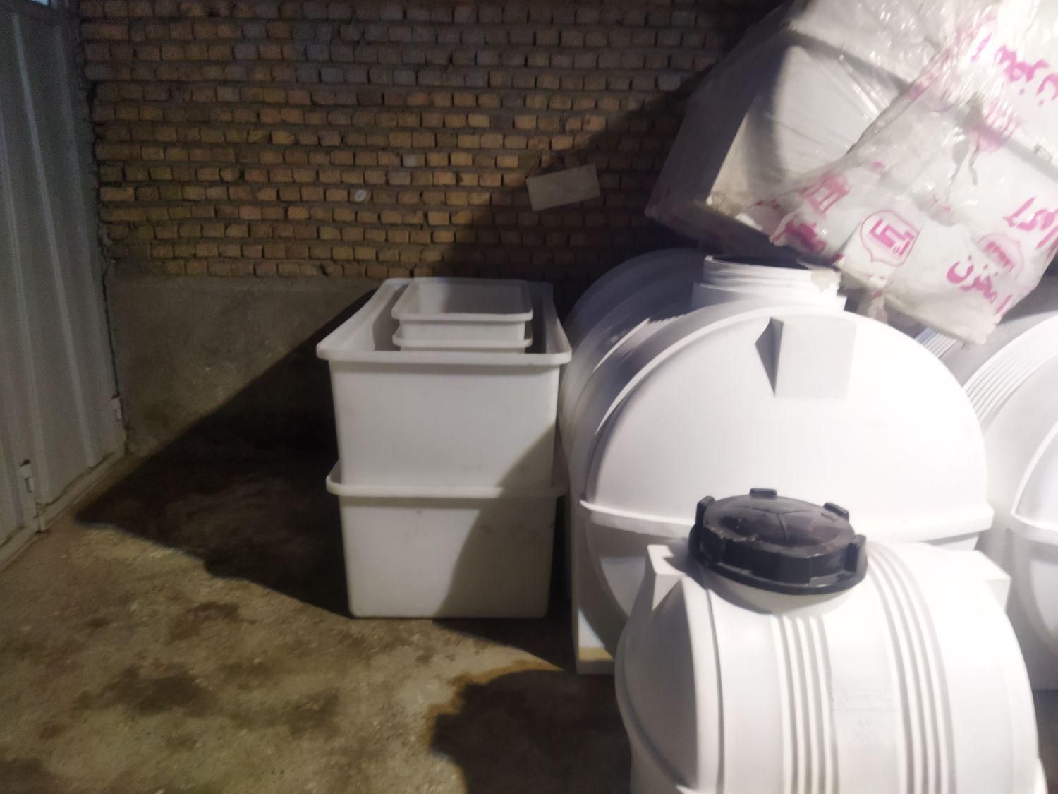 تانکر پلاستیکی همدان|مصالح و تجهیزات ساختمان|همدان, |دیوار