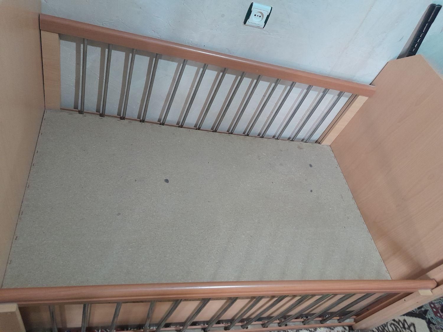 تختخواب بچه|تخت و سرویس خواب|آذرشهر, |دیوار