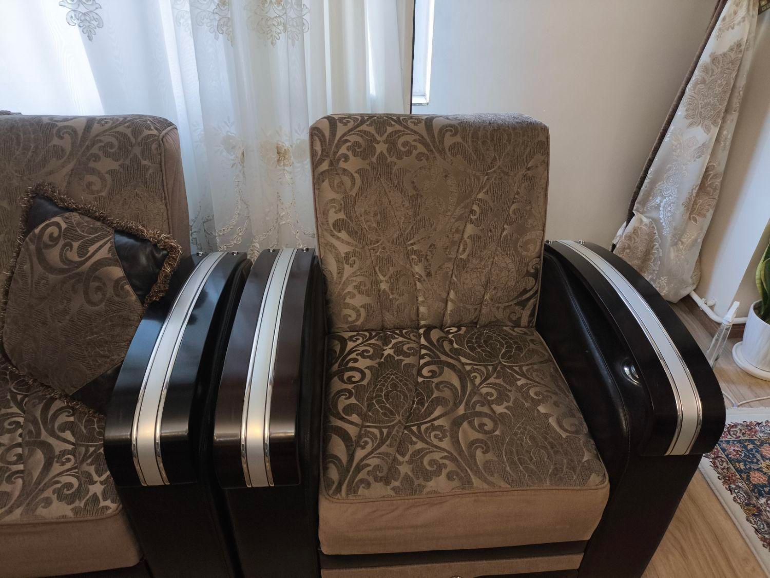 مبل ۸نفره آیپک یولی اصل|مبلمان خانگی و میز عسلی|تبریز, |دیوار