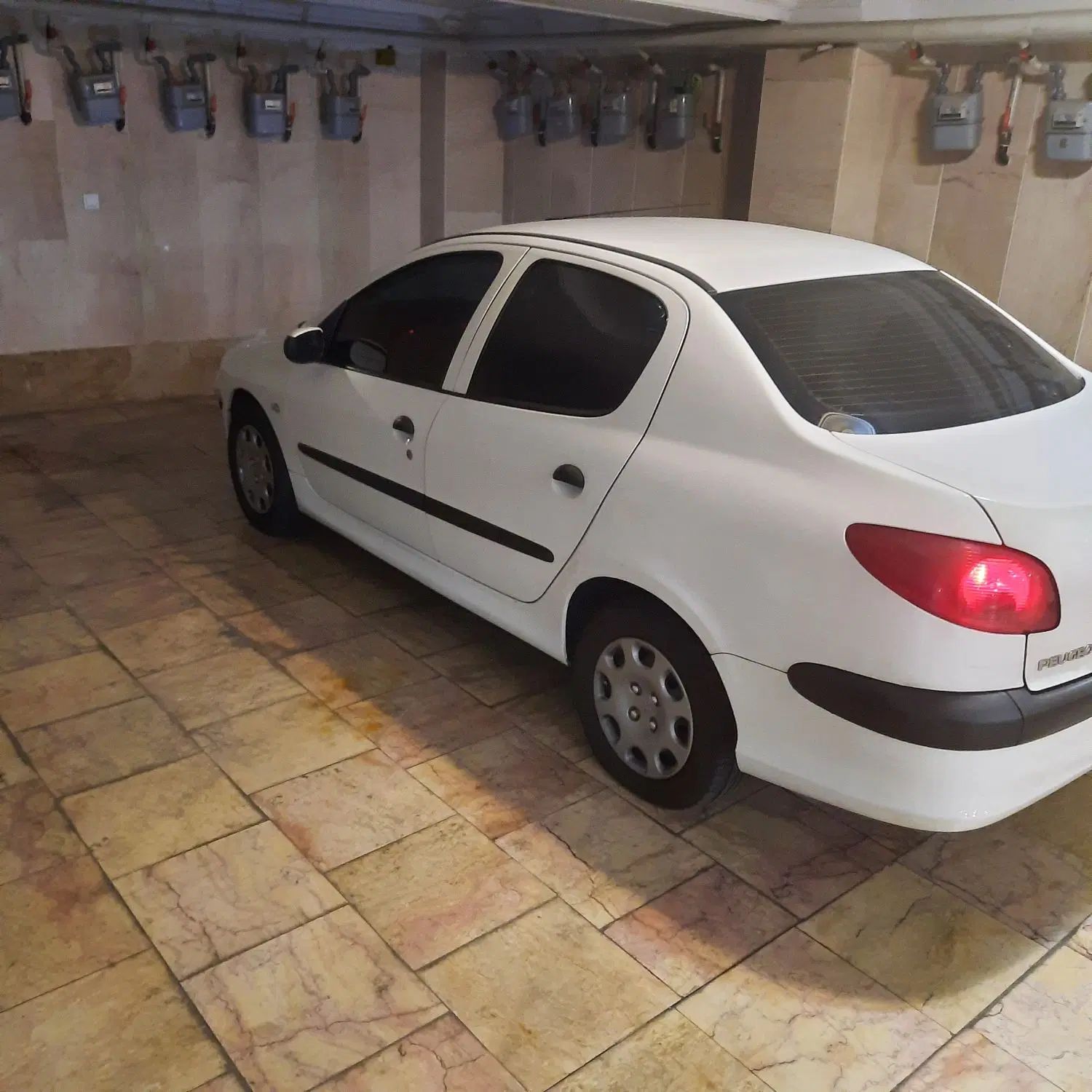 پژو 206 SD V8، مدل ۱۳۹۰|خودرو سواری و وانت|تهران, سنائی|دیوار