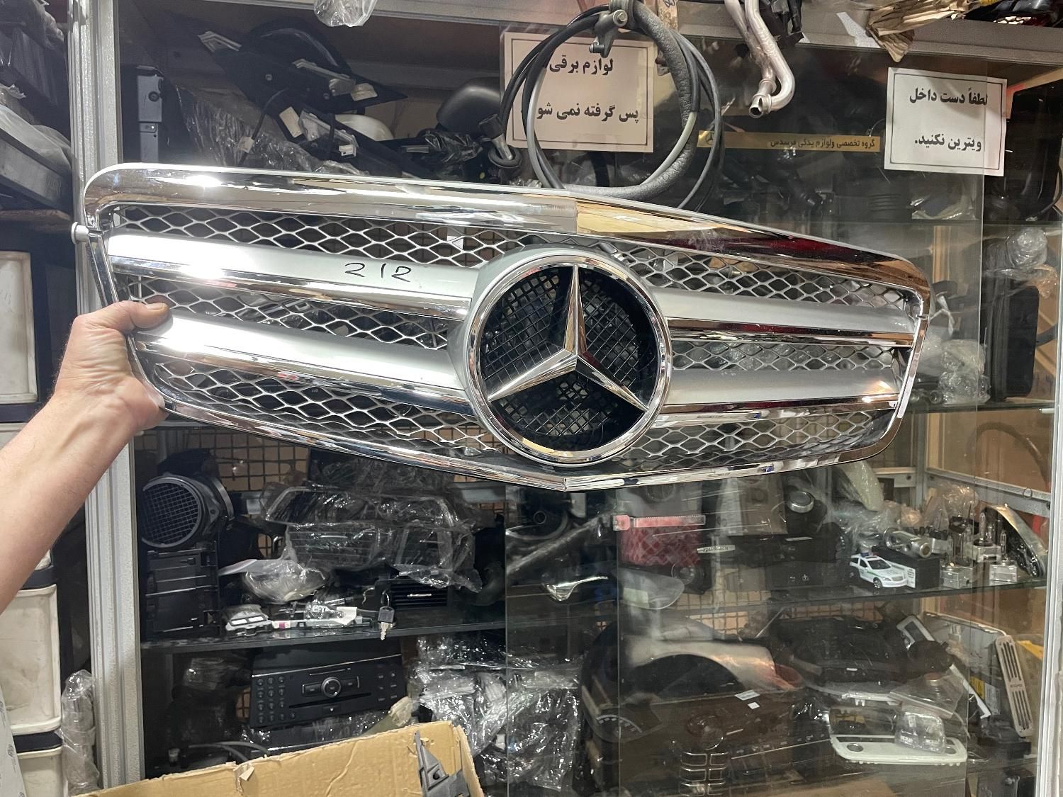 لوازم یدکی بنز و bmw (کلیه قطعات) نو و استوک|قطعات یدکی و لوازم جانبی|تهران, بهارستان|دیوار