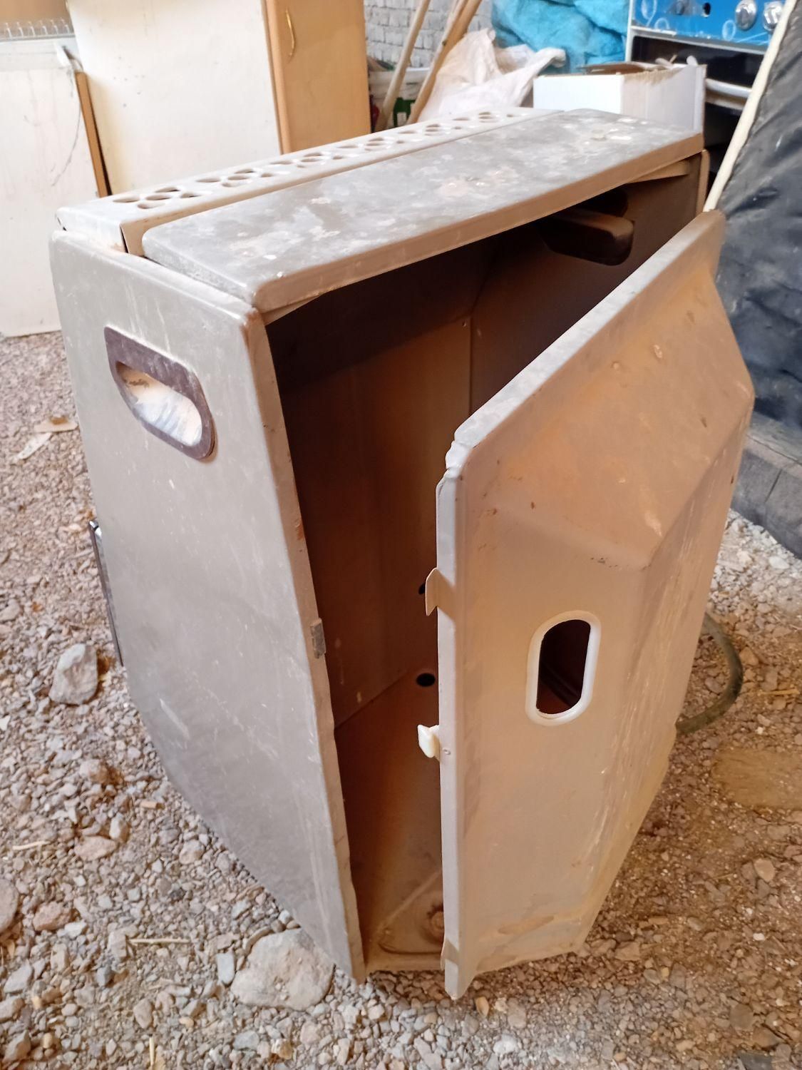 بخاری کپسولی نیاز به تعمیر|بخاری، هیتر، شومینه|اردکان, |دیوار