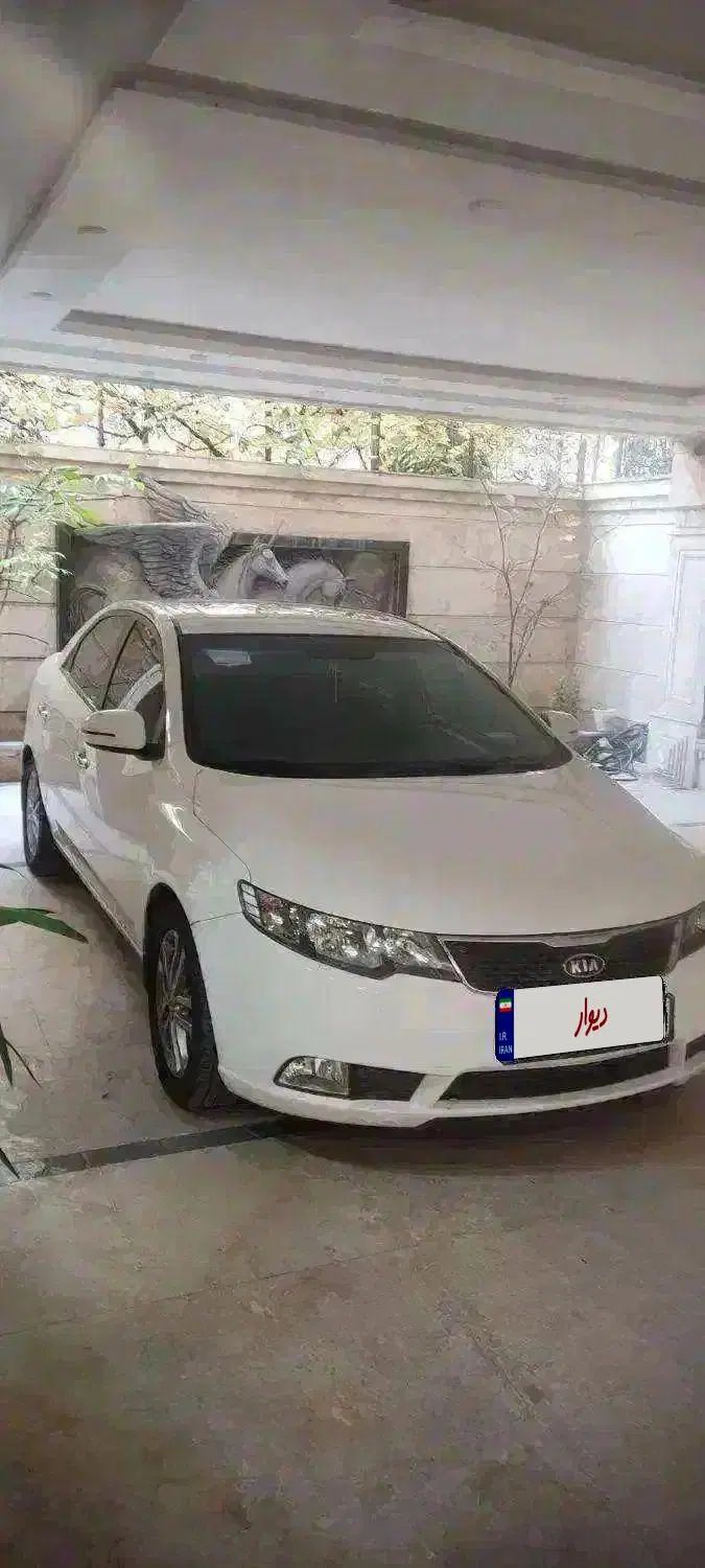 کیا سراتو 2000 آپشنال 2018 خانگی درجه ۱|خودرو سواری و وانت|رشت, معلم|دیوار