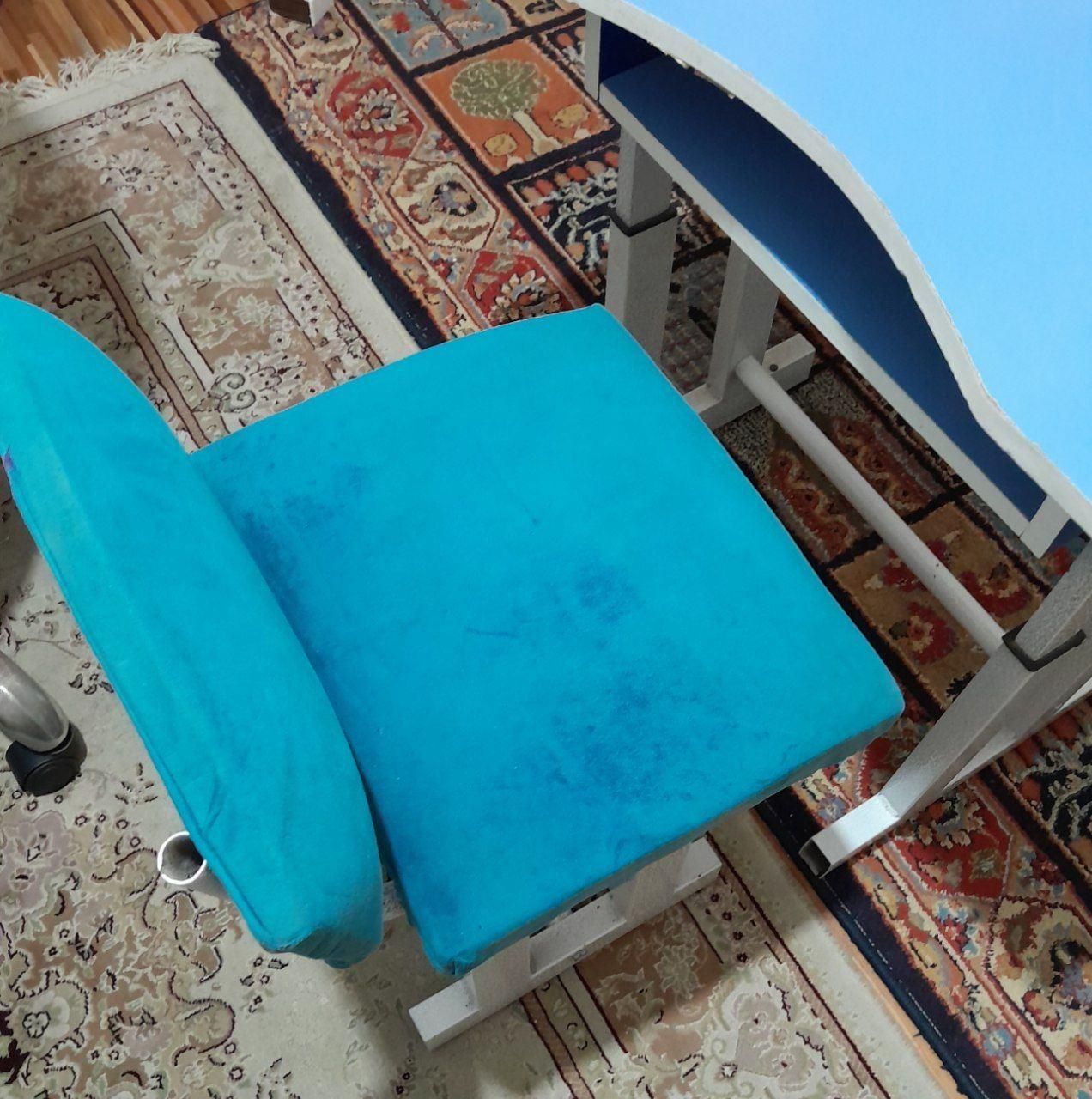 میز تحریر دانش آموز اول ابتدایی تا پایان این دوره|میز تحریر و کامپیوتر|کرج, شهرک جهان‌نما|دیوار