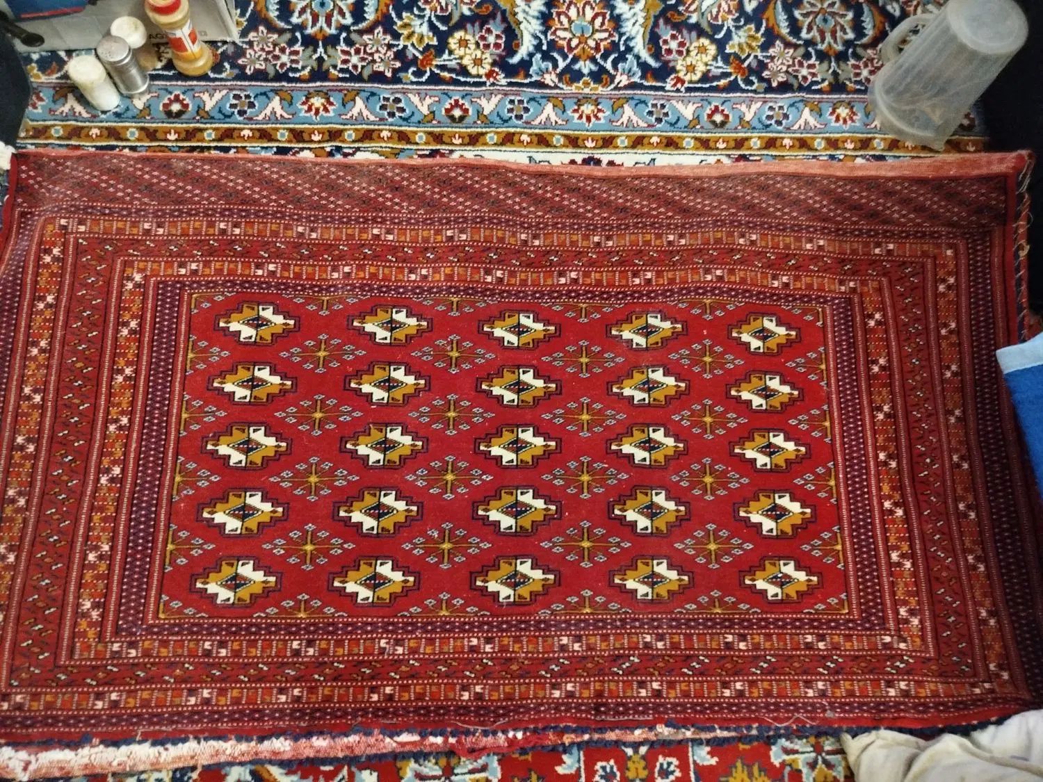 یک پشتی  فالیچه  یک فرش ۱۲متری دستی .|فرش|مشهد, رستگار|دیوار