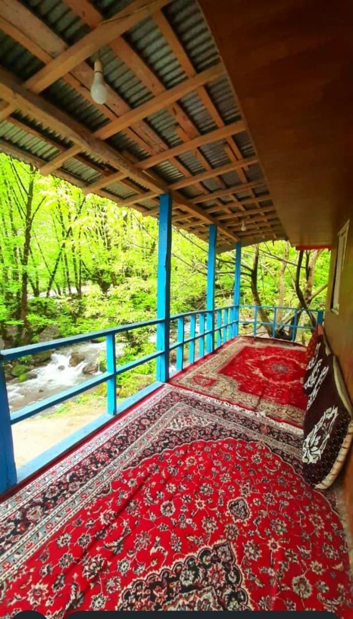 ویلا دوخوابه کنار رودخانه جنب ورودی دژتاریخی قلعه|اجارهٔ کوتاهمدت آپارتمان و سوئیت|فومن, |دیوار