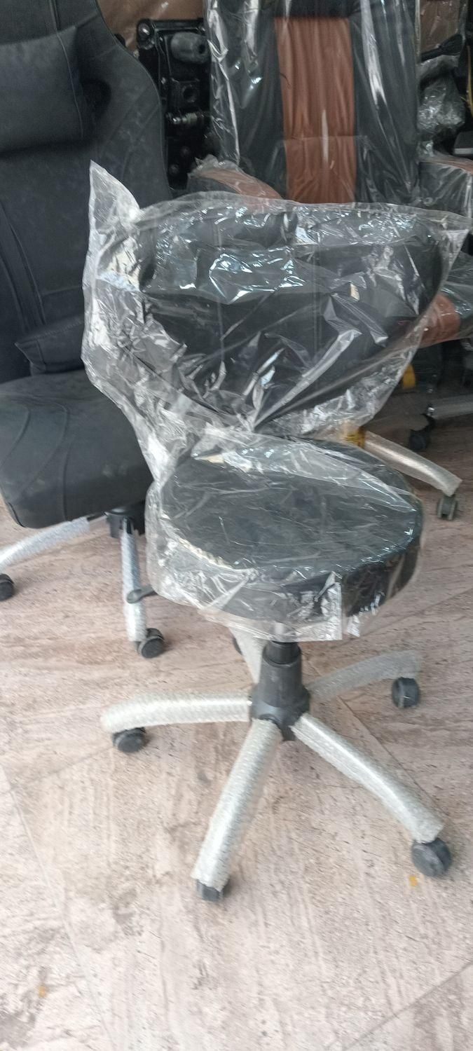 صندلی استادکار آرایشگاه تابوره کامپیوتر|صندلی و نیمکت|قدس, شهرقدس|دیوار