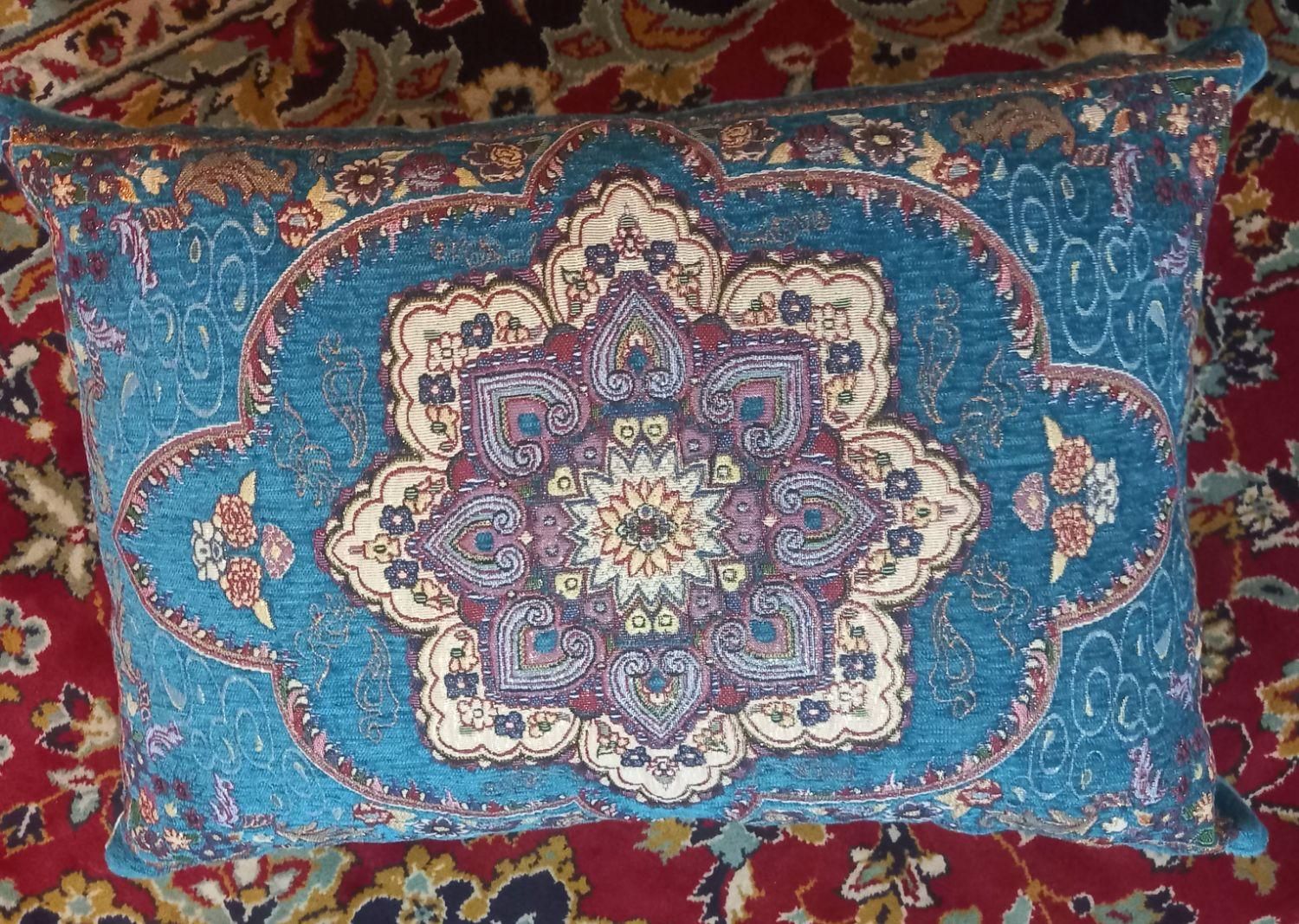 کالای خواب|رختخواب، بالش، پتو|مشهد, پورسینا|دیوار