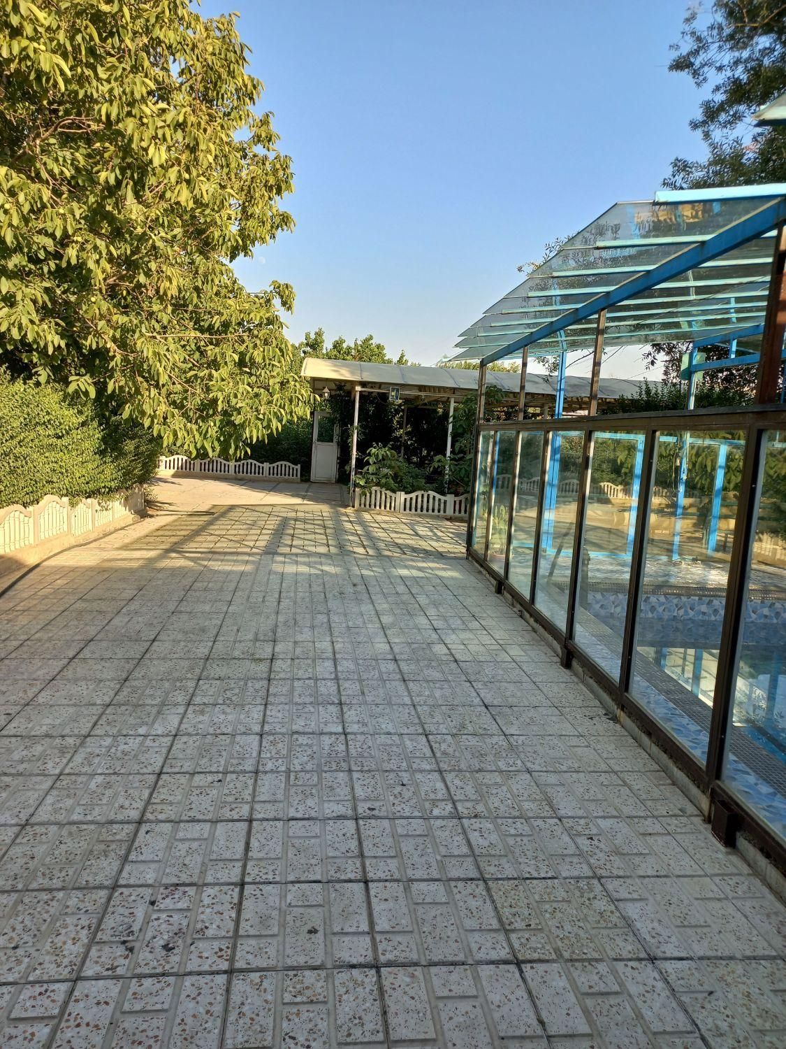 زوج بدون فرزند جهت سرایداری|استخدام سرایداری و نظافت|تهران, خلیج فارس|دیوار