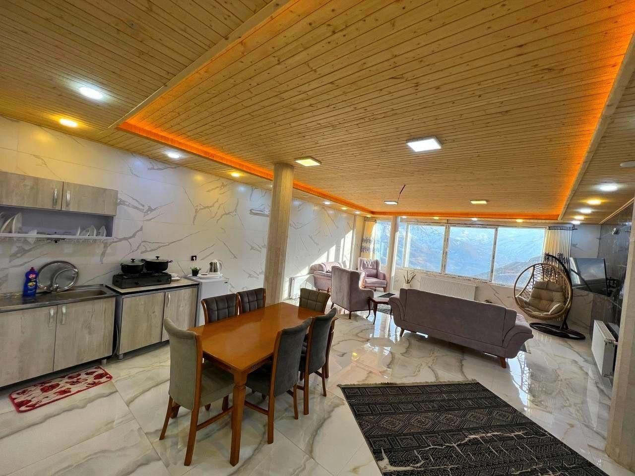 ویلا ابگرم رینه لاریجان استخردار|اجارهٔ کوتاهمدت ویلا و باغ|رینه, |دیوار