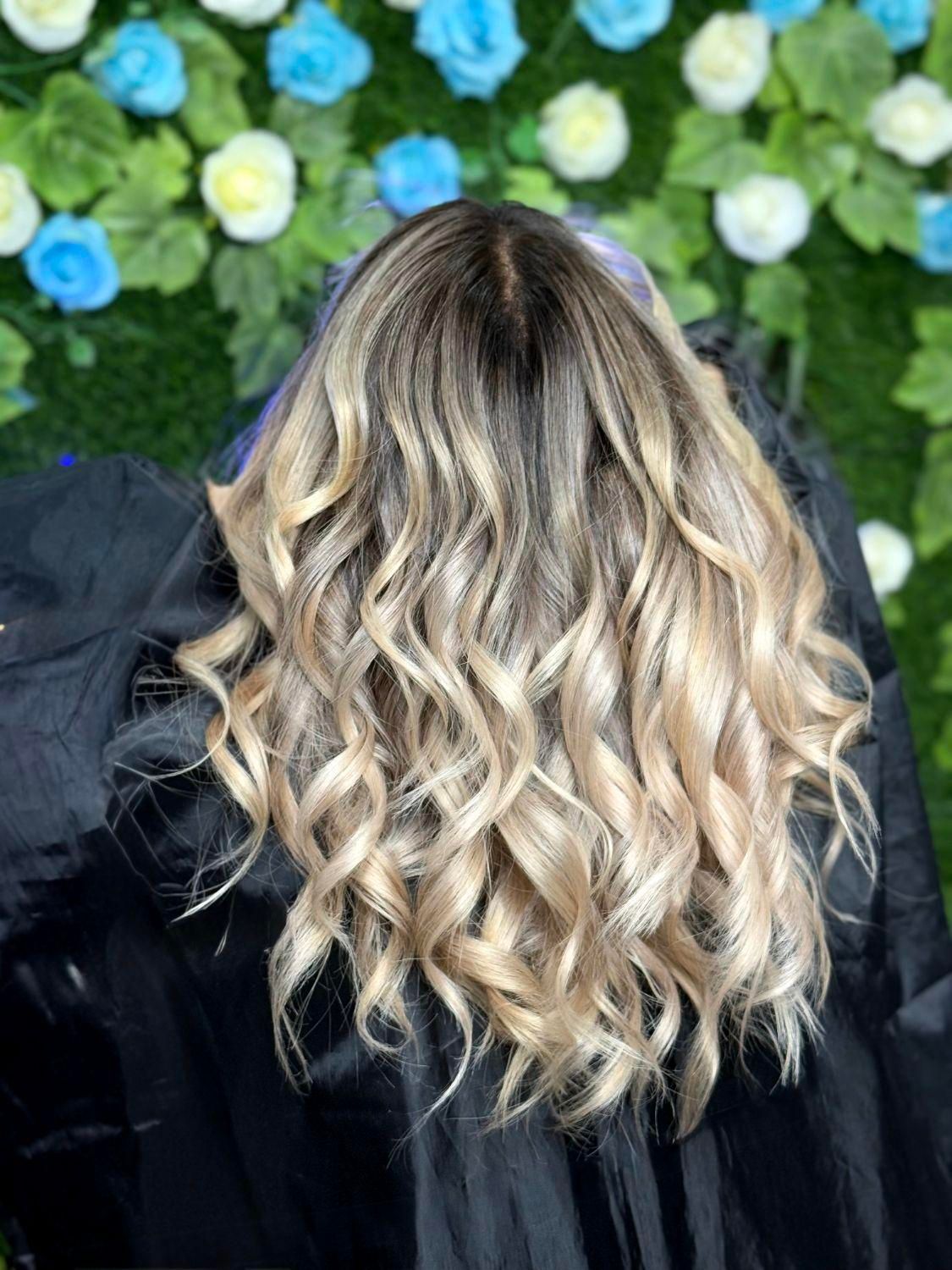 مدل رنگ،لایت وکراتین،کوتاهی،فردائم،فقط هزینه مواد|خدمات آرایشگری و زیبایی|کرج, گلشهر|دیوار