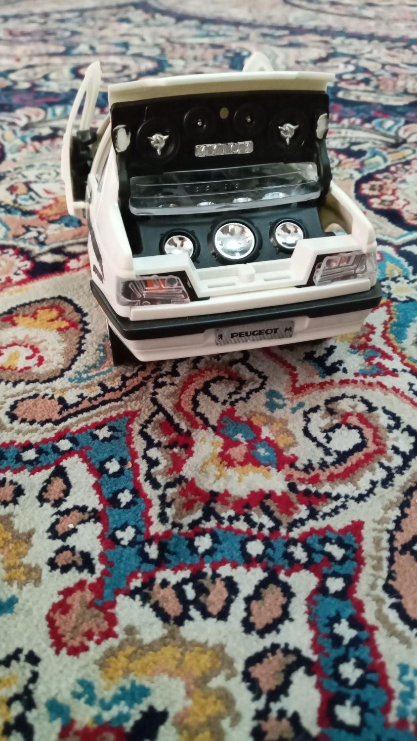 ماکت پژو ۴۰۵|کلکسیون و سرگرمی|تهران, دهقان|دیوار