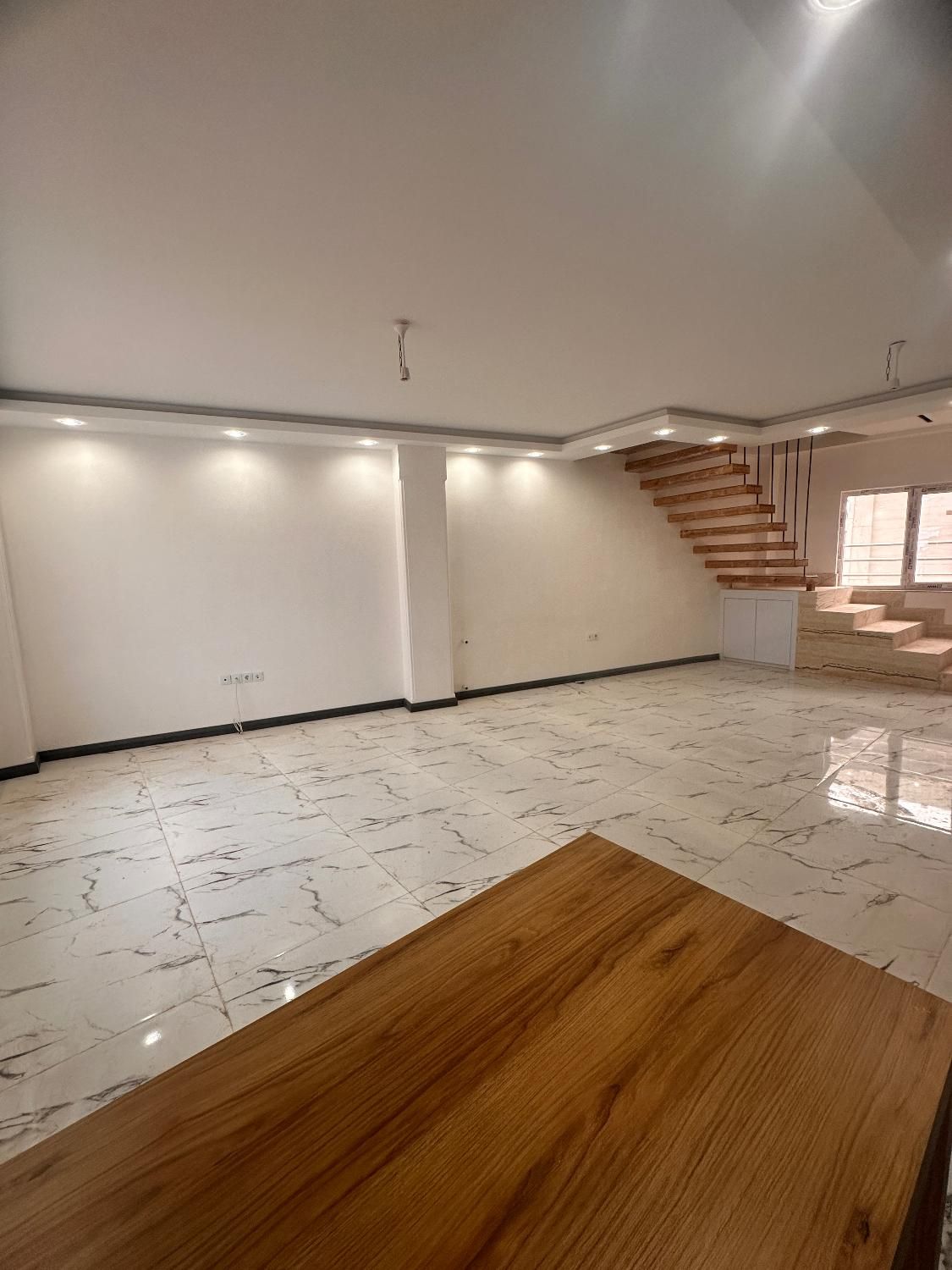 فروش پنت هوس  دوبلکس کلید نخورده|فروش آپارتمان|لاهیجان, کوی استادان|دیوار