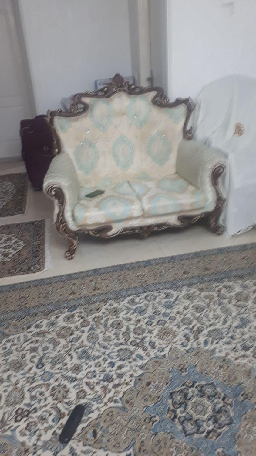 مبل هفت نفره ومیز نهار خوری چهار نفره  ومیز وسط|مبلمان خانگی و میز عسلی|کرج, گلشهر|دیوار