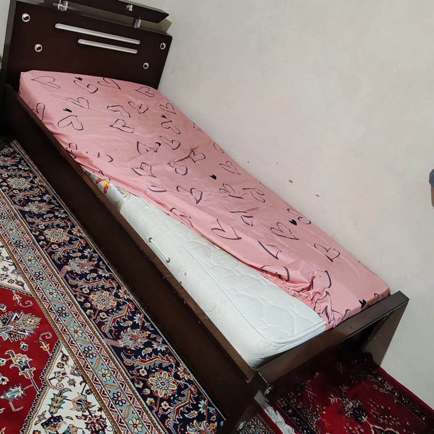تخت خواب نوجوان به همراه تشک|تخت و سرویس خواب|تهران, جی|دیوار