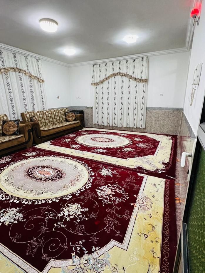 سوئیت منزل سویت دربست حیاط دار با پارکینگ|اجارهٔ کوتاه‌مدت آپارتمان و سوئیت|بانه, |دیوار