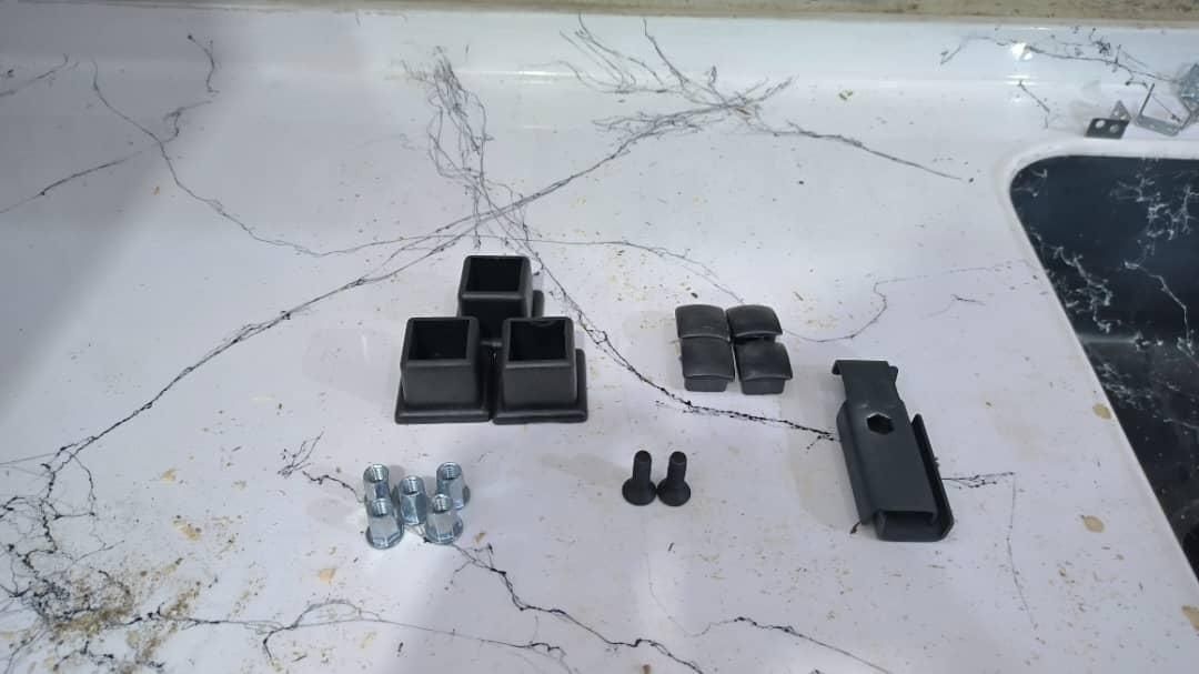 رگال لباس چوب ترمو مدرن آریا دکور|فروشگاه و مغازه|شاهین‌شهر, خانه کارگر|دیوار