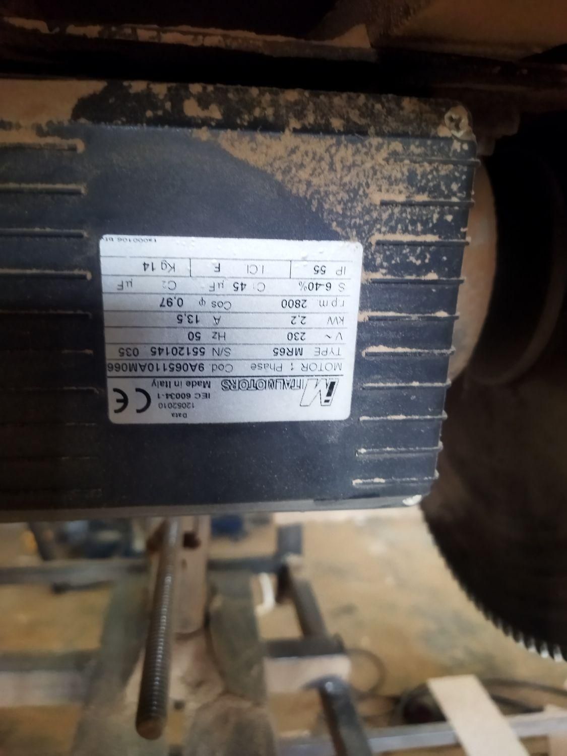 دور کن، میز برش|ماشین‌آلات صنعتی|شیروان (خراسان), |دیوار