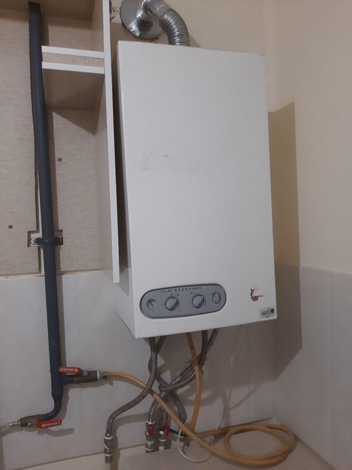 انواع پکیج کارکرده در حد|آبگرمکن، پکیج، شوفاژ|پرند, فاز ۵|دیوار