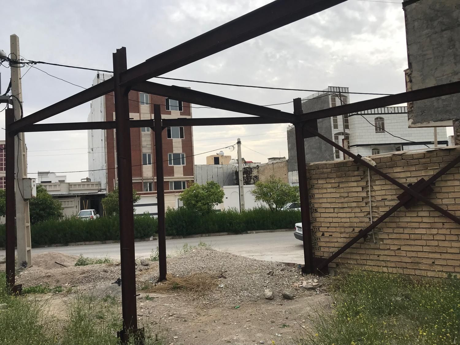 مغازه تجاری نیمه ساخت هوایی آزادمعاوضه خونه|فروش مغازه و غرفه|دوگنبدان, |دیوار