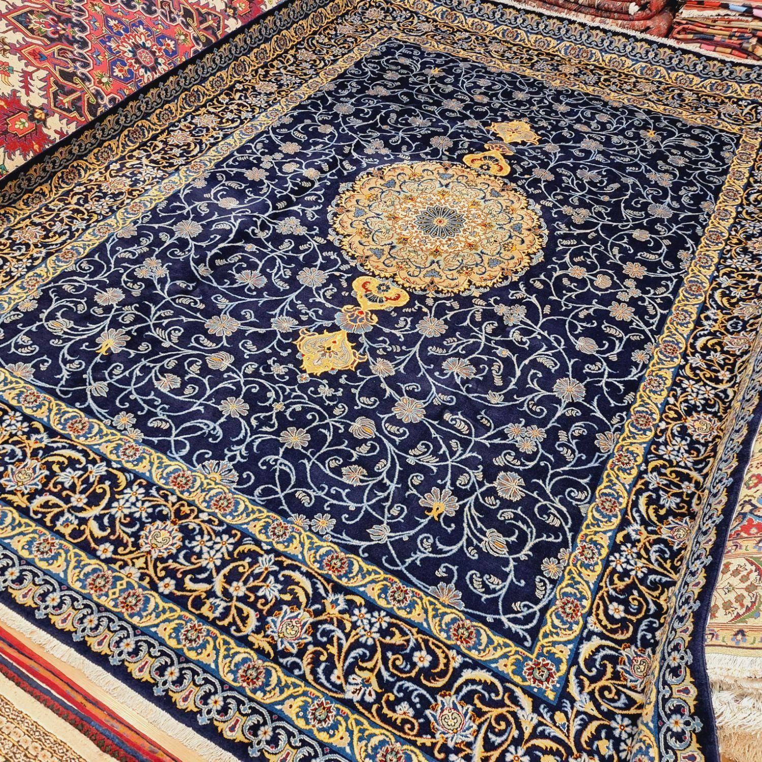 قالی ۱۴ متری دستباف کاشان سرمه ای رنگ|فرش|تهران, اکباتان|دیوار