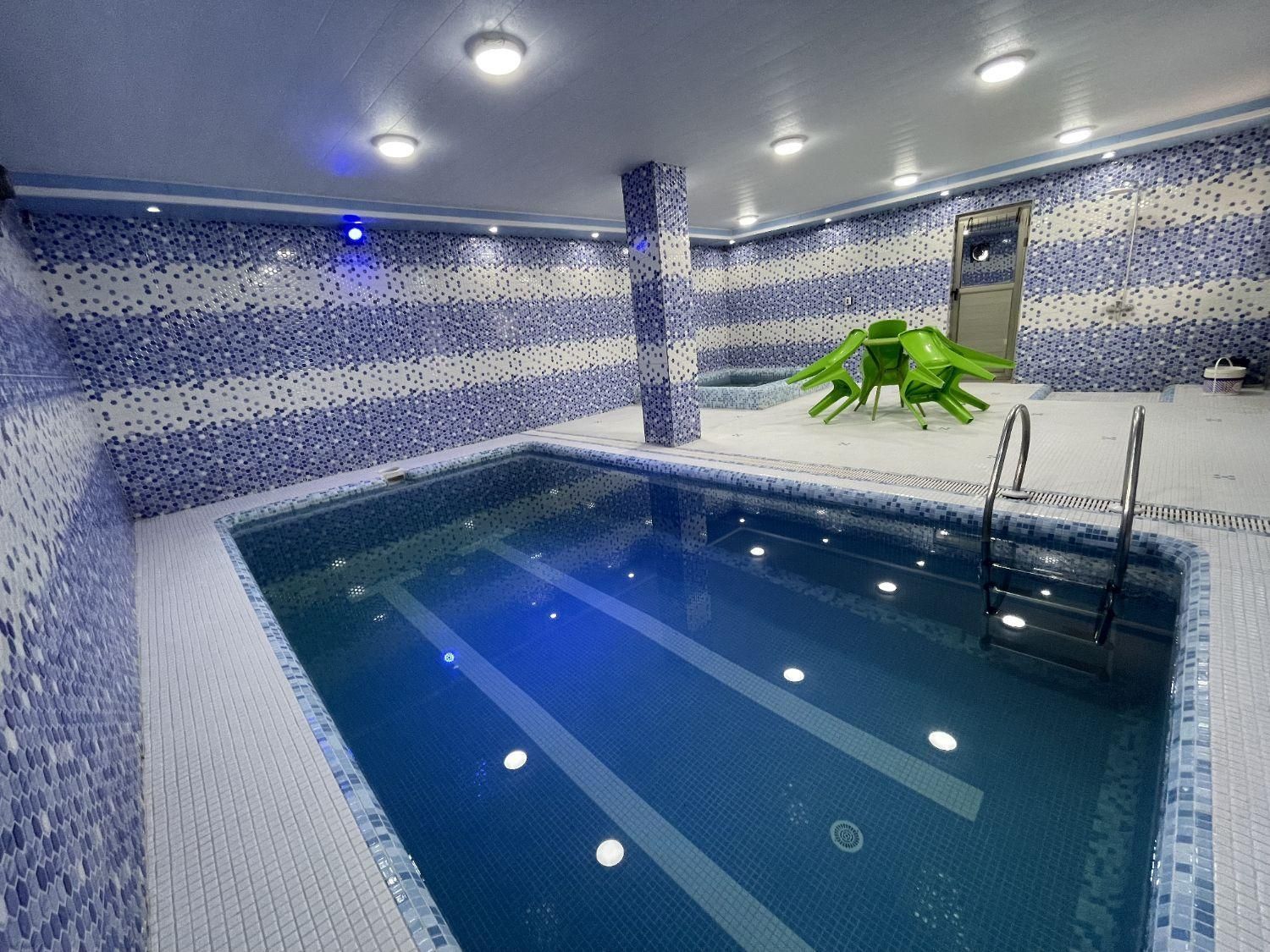 اجاره ویلا استخر دار مستقیم از مالک|اجارهٔ کوتاهمدت ویلا و باغ|سرخرود, |دیوار