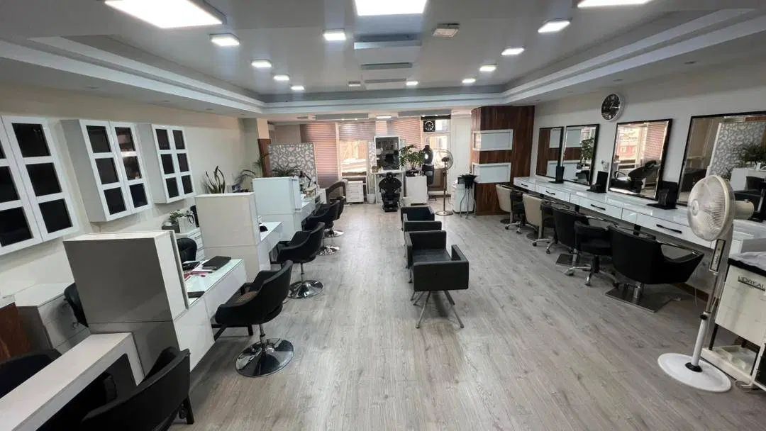 اجاره|اجارهٔ کوتاه‌مدت دفتر کار و فضای آموزشی|تهران, محمودیه|دیوار