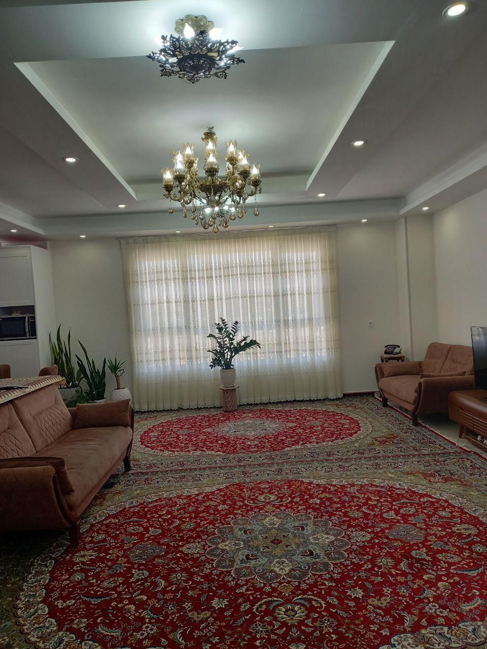 فروش آپارتمان ۱۵۰ متری ۳ خوابه فول نصبیات هشتگرد|فروش آپارتمان|هشتگرد, شهرک ولیعصر (مصلی)|دیوار