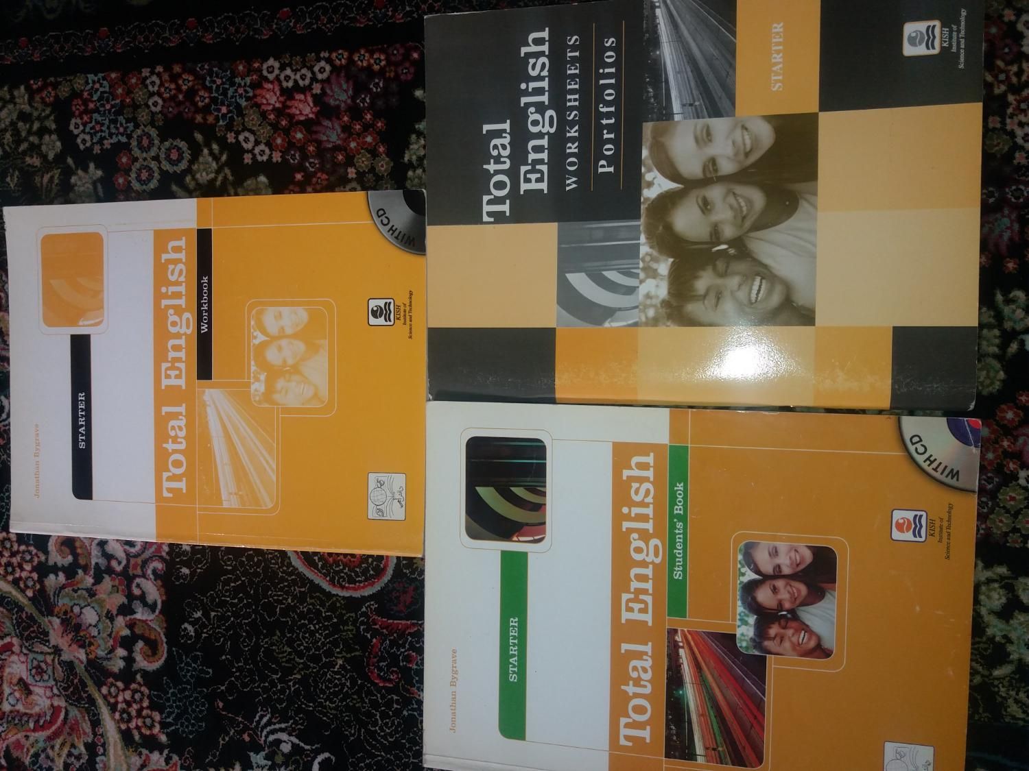 سه عدد کتاب زبان انگلیسی total english|کتاب و مجله آموزشی|شیراز, آزادگان|دیوار