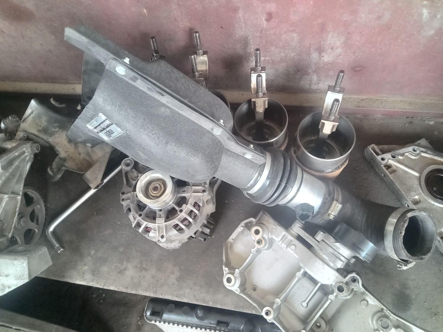 اقساطی تعمیرگاه و قطعات و لوازم بصورت کامل قسطی|خدمات موتور و ماشین|بوشهر, |دیوار