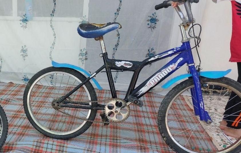 فروش یک عدد دوچرخه سایز ۲۰ سالم وساده|دوچرخه، اسکیت، اسکوتر|فرخ‌شهر, |دیوار