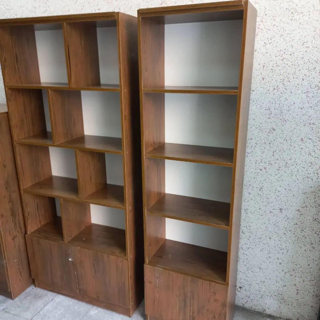 کتابخانه|کتابخانه، شلف، قفسه‌های دیواری|تهران, شهرک ولیعصر جنوبی|دیوار