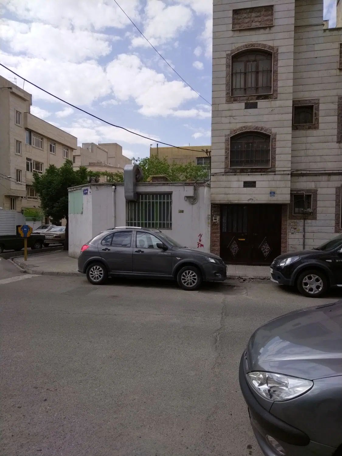 تهرانسر طهماسبی فرد کلنگی قابل سکونت|فروش زمین و ملک کلنگی|تهران, شهرک پاسداران|دیوار