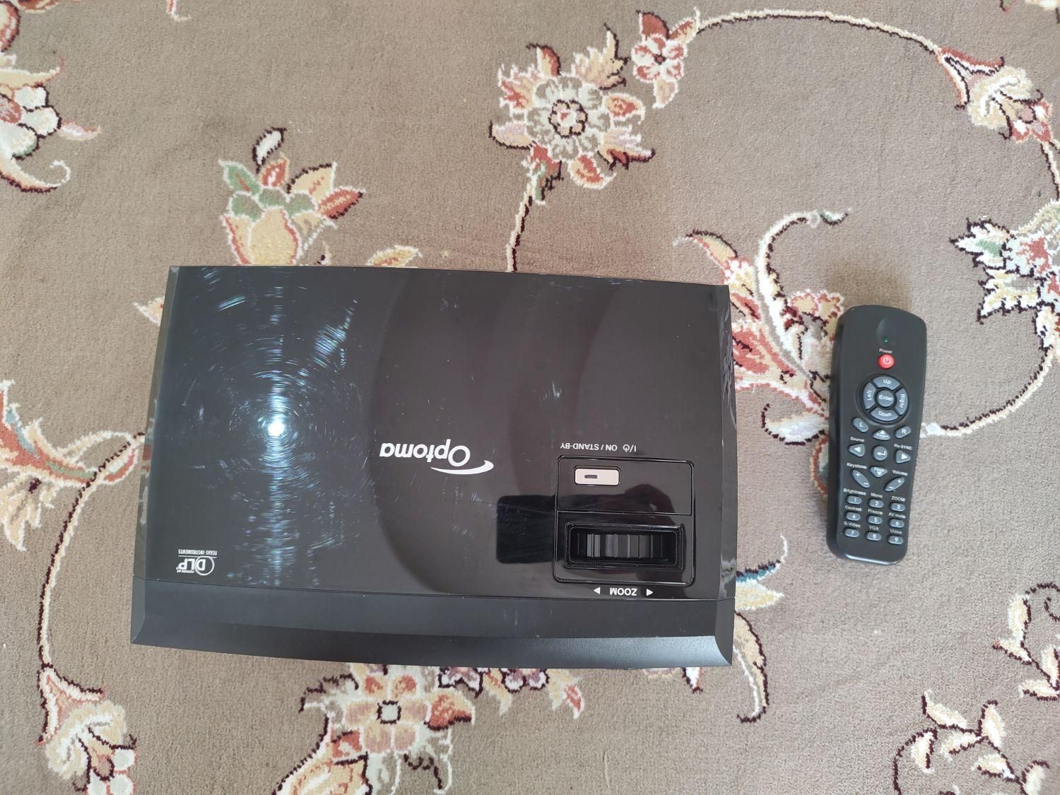ویدیو پروژکتور برند تایوانی optoma|تلویزیون و پروژکتور|ساری, |دیوار