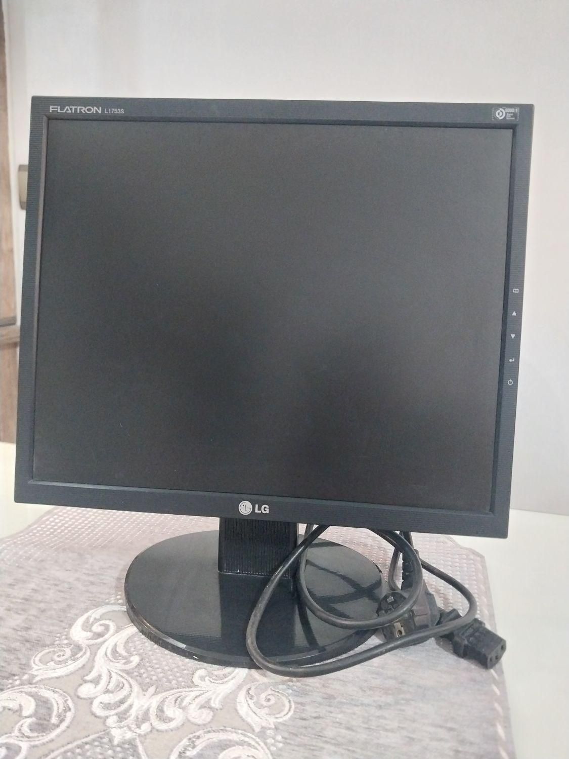 مانیتور LG|قطعات و لوازم جانبی رایانه|تهران, فرحزاد|دیوار
