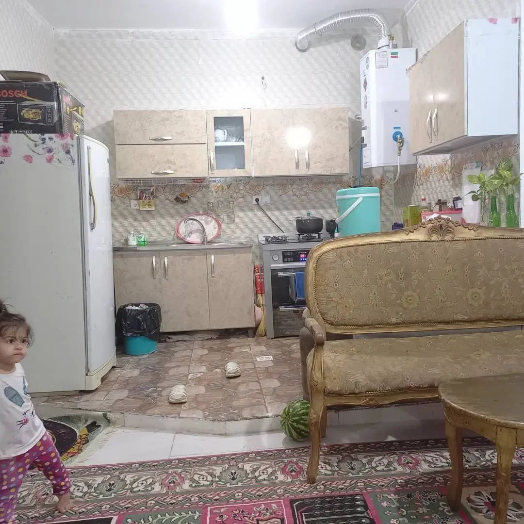رهن و اجاره خانه ۷۰ متری دوخوابه گردخون تخلیه|اجارهٔ خانه و ویلا|شیراز, شهرک مهرگان|دیوار