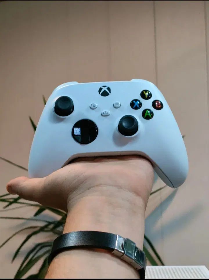 xbox one s serise512 ssd|کنسول، بازی ویدئویی و آنلاین|مشهد, آزادشهر|دیوار