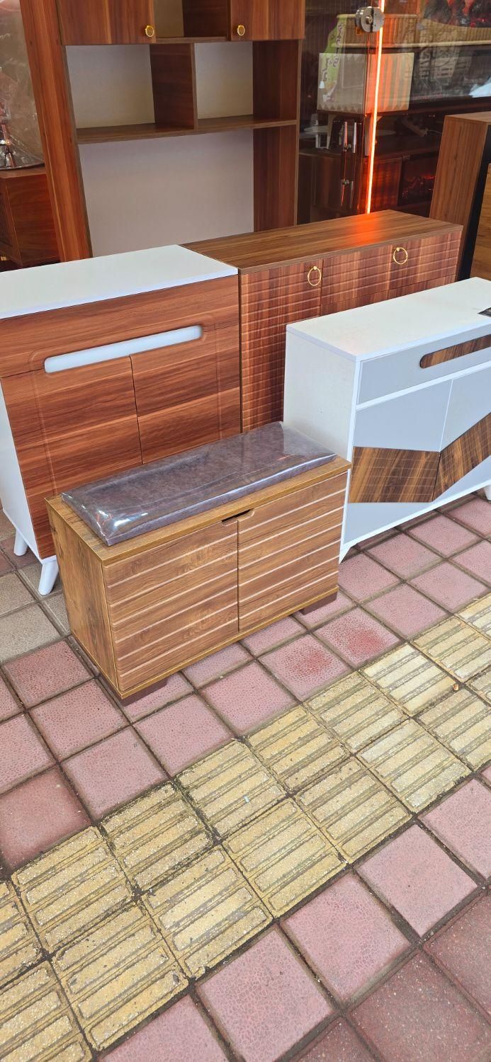 جاکفشی اسکایف|جاکفشی، کمد، دراور|رشت, ساغری سازان|دیوار