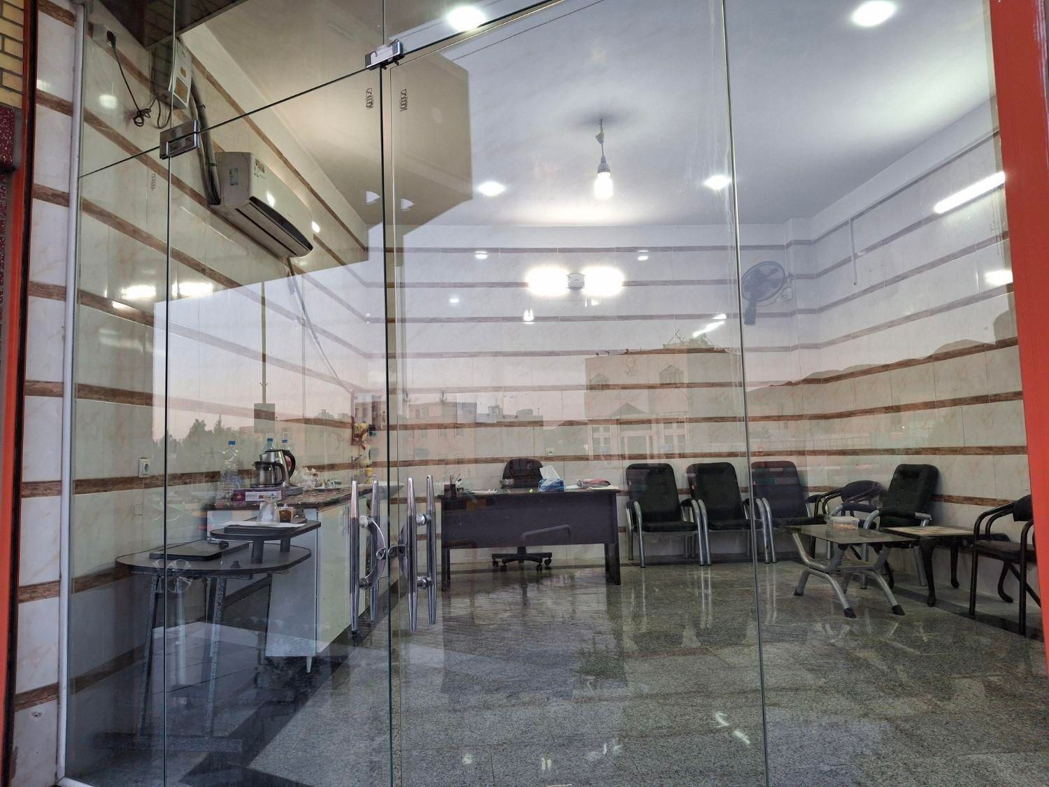 ملک تجاری  مسکونی.اسکلت بتن .زمین ۵۱ متر.|فروش مغازه و غرفه|کوهپایه, |دیوار