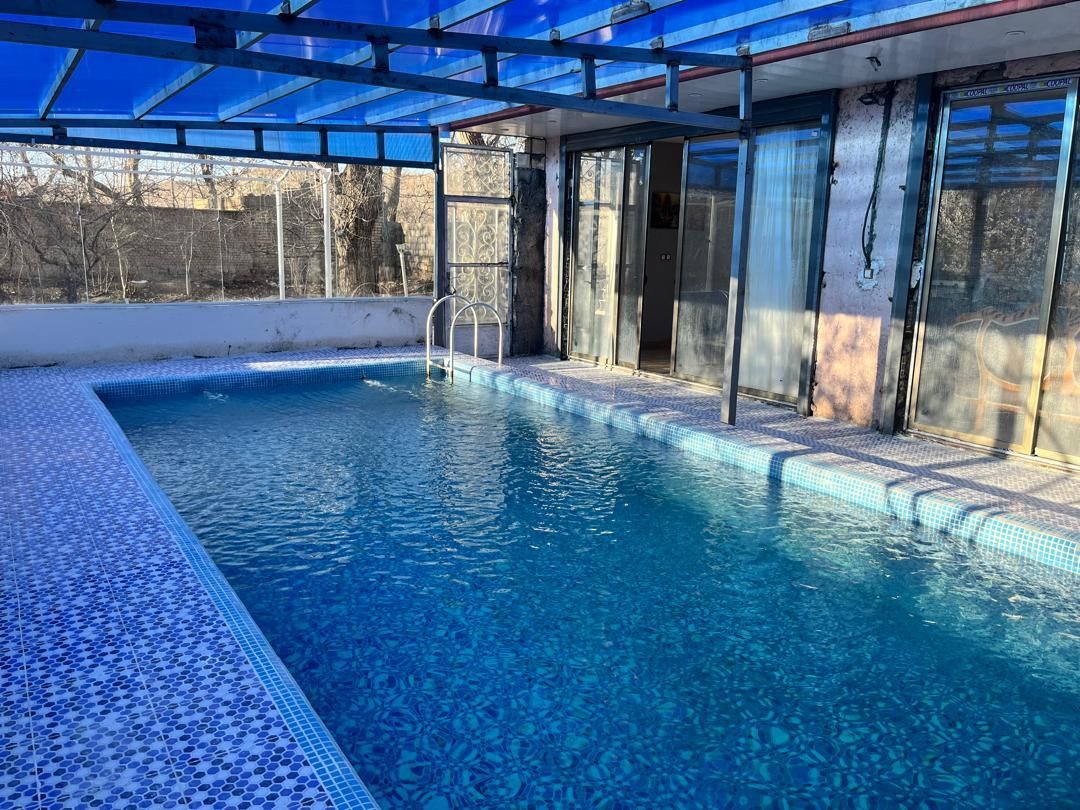 اجاره ویلا باغبهادران باغ بهادران باغبادران|اجارهٔ کوتاه‌مدت ویلا و باغ|اصفهان, سعادت‌آباد|دیوار