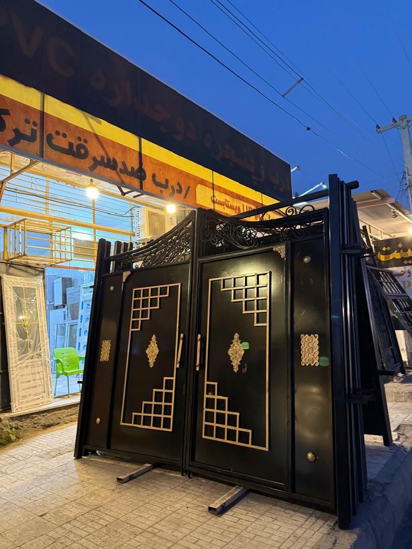 شهر درب حیاطی بازماندگان بلوار ولیعصر|مصالح و تجهیزات ساختمان|میناب, |دیوار