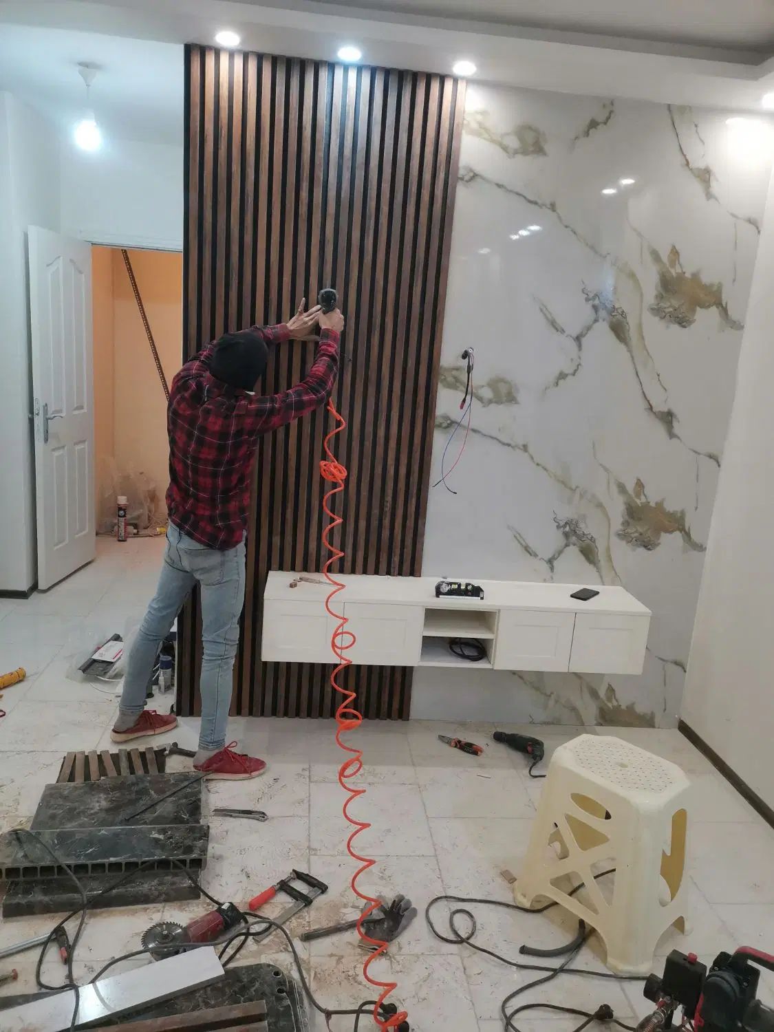 نصاب کابینت کمد پردیس بومهن رودهن|خدمات پیشه و مهارت|بومهن, |دیوار