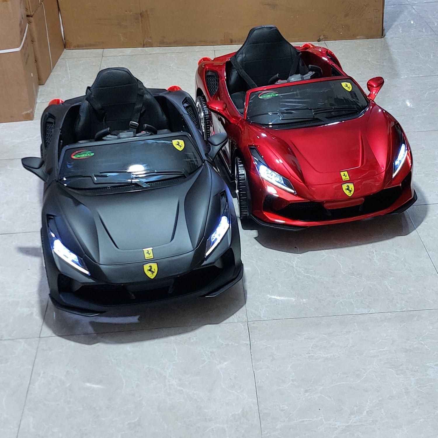 ماشین شارژی  فراری متالیک|اسباب‌بازی بچه|کرج, گلشهر|دیوار