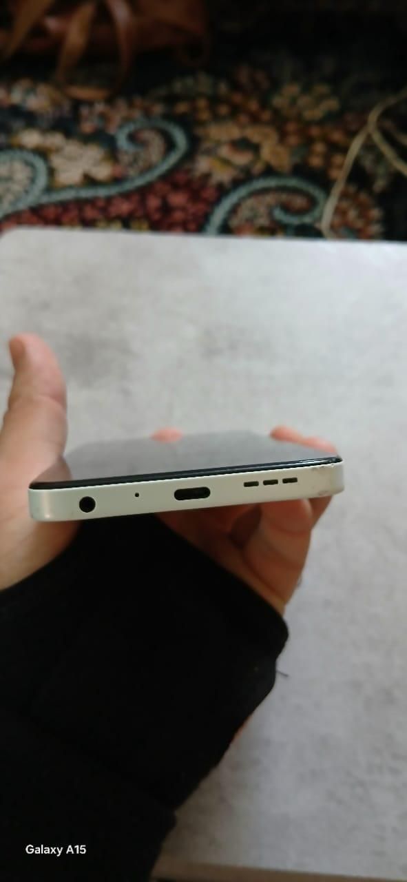 وکال v1 plus با حافظهٔ ۱۲۸ گیگابایت|موبایل|تهران, آهنگ|دیوار
