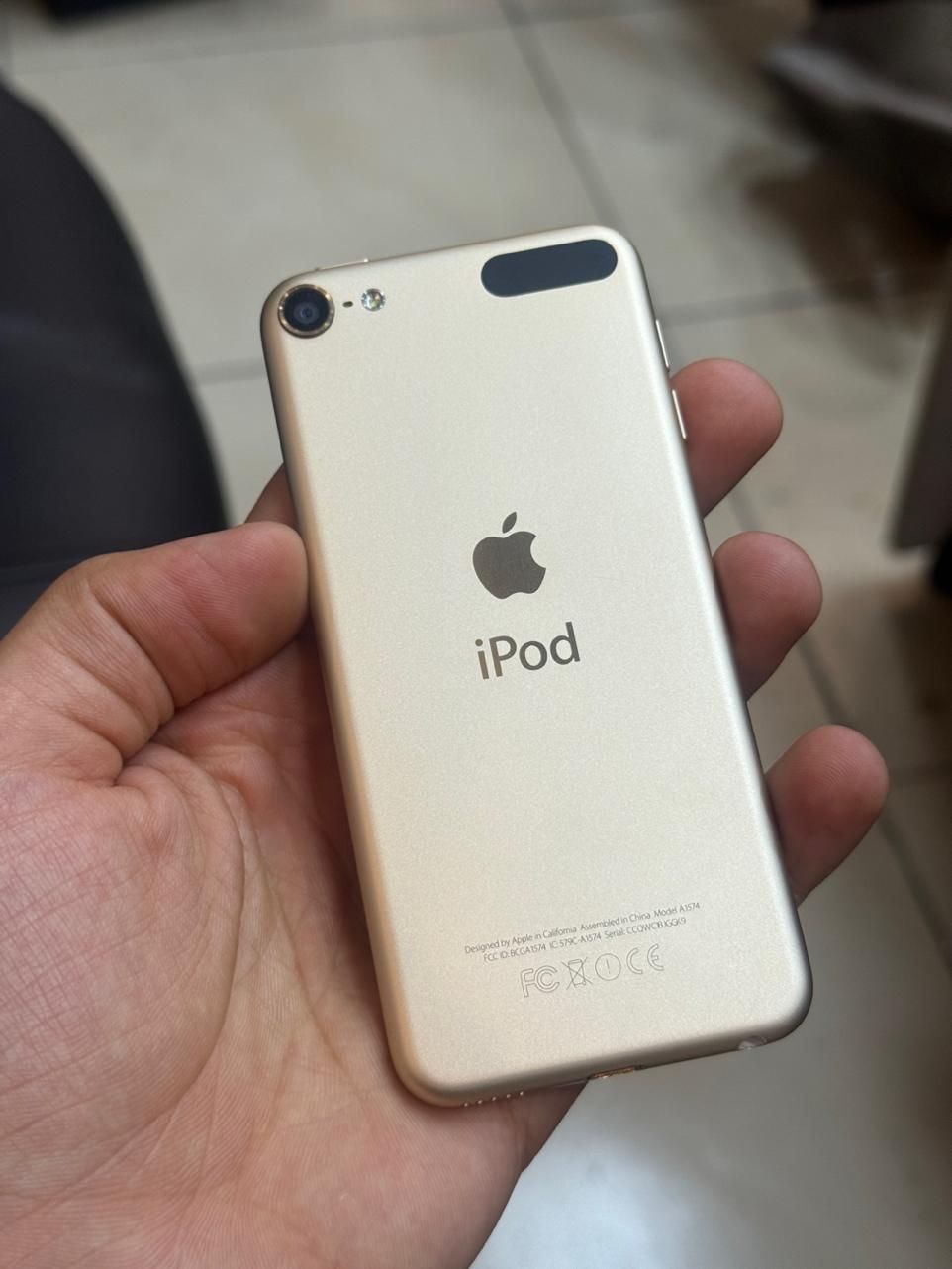 ipod touch 6|پخش‌کننده همراه|شیراز, شهرک امام حسن|دیوار