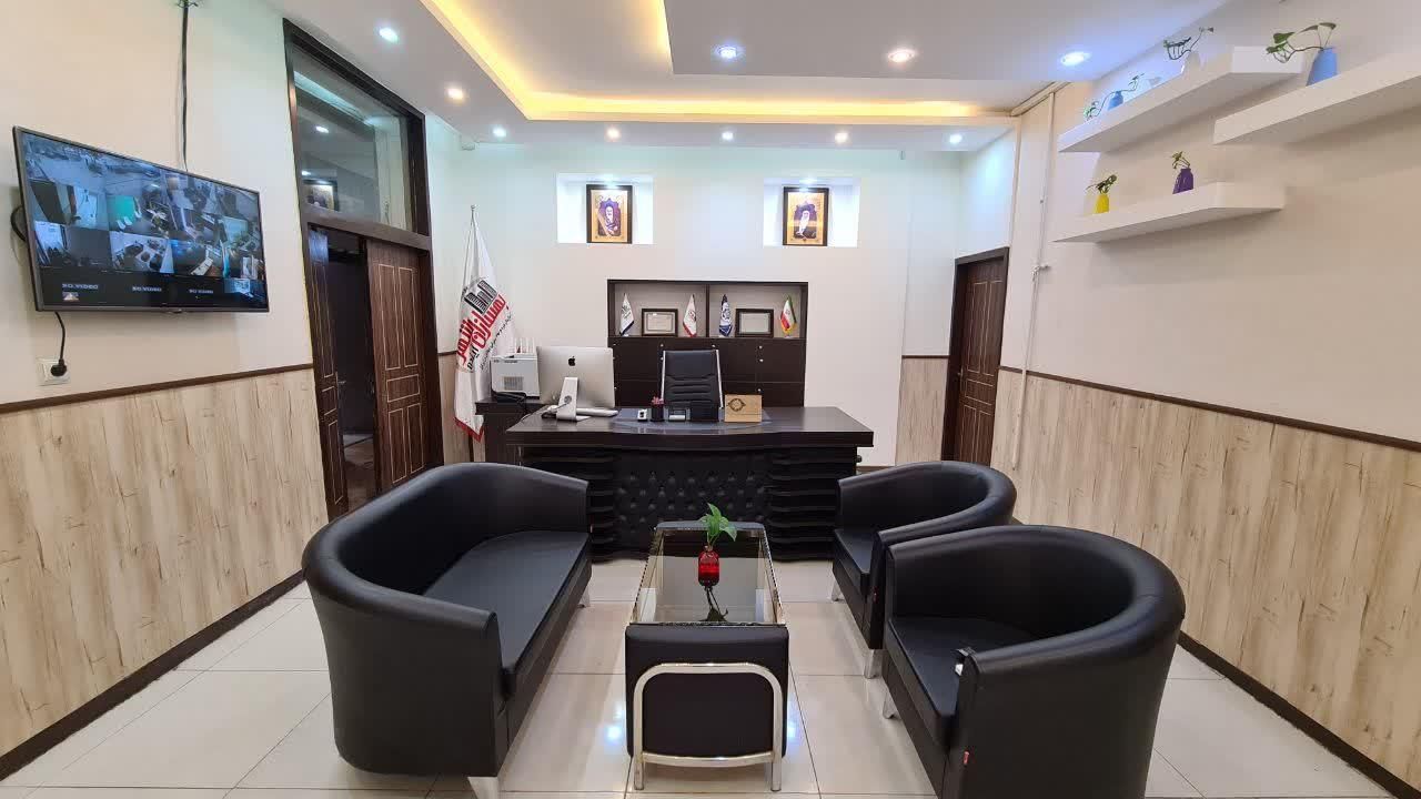 اجاره ساعتی فضای شیک آموزشی|اجارهٔ کوتاه‌مدت دفتر کار و فضای آموزشی|اصفهان, نقش جهان|دیوار